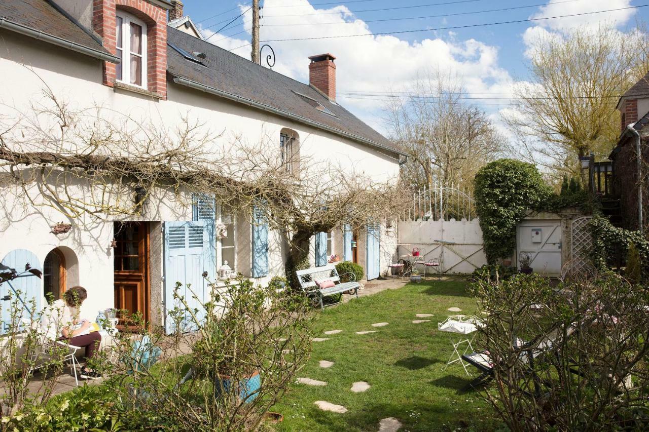 Maison D'Hotes A L'Ombre Bleue ミタンヴィル エクステリア 写真